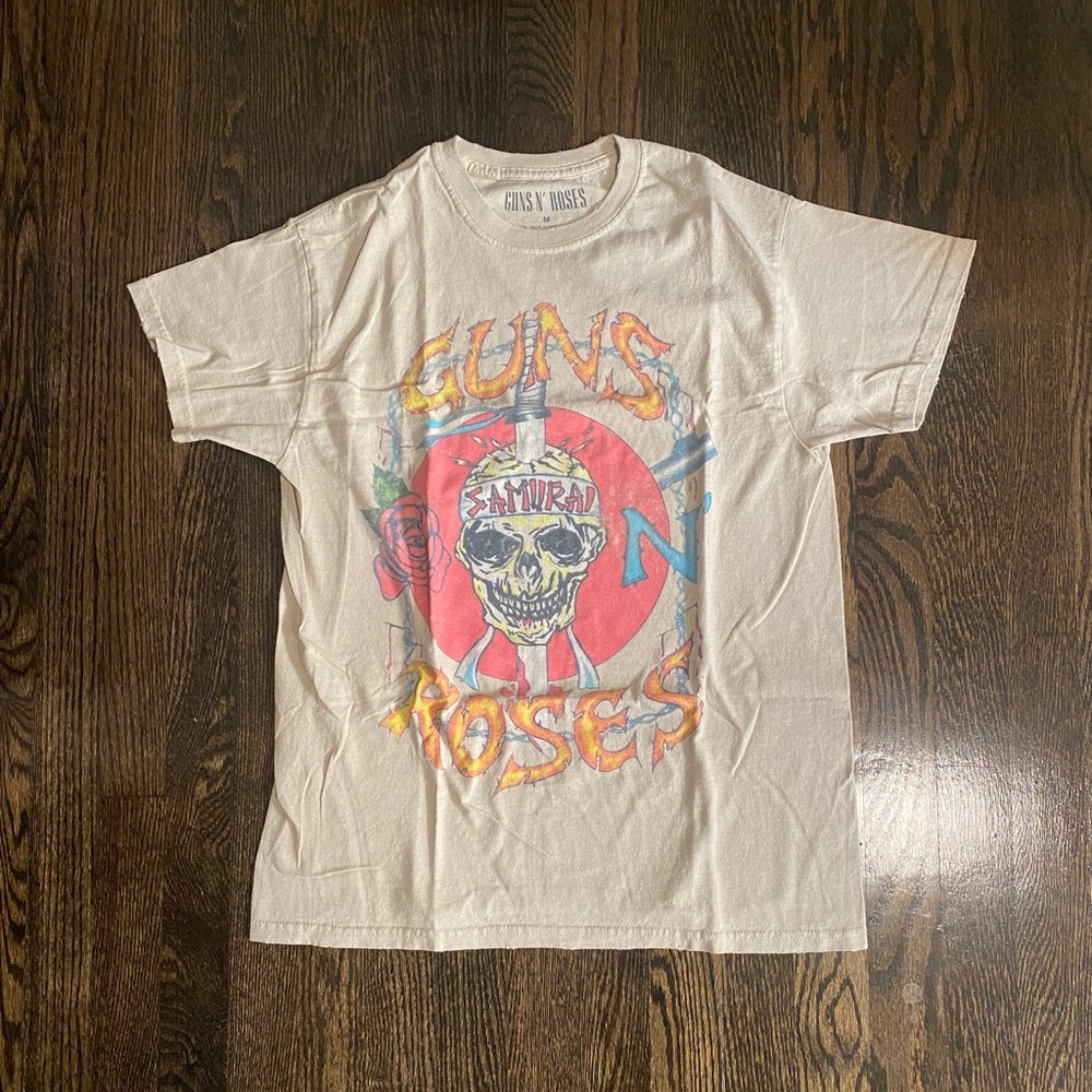 GunsnRoses Graphic Tee